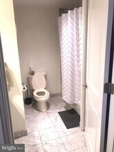 1701 Locust St in Philadelphia, PA - Building Photo - Building Photo