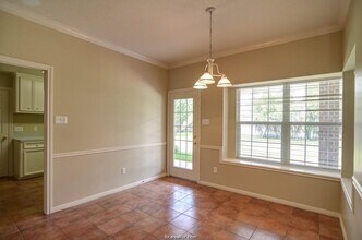 715 Berry Creek in College Station, TX - Building Photo - Building Photo