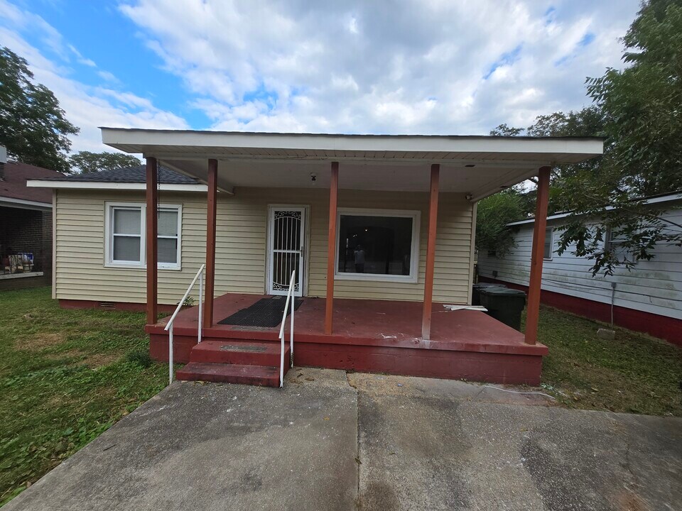 306-311 11th Ave NW in Decatur, AL - Building Photo