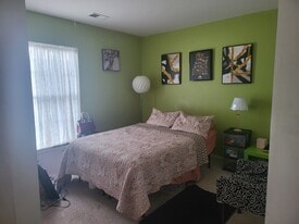 4456B Beacon Grove Cir in Fairfax, VA - Building Photo
