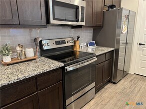 611 Parkline Dr in Georgetown, TX - Building Photo - Building Photo