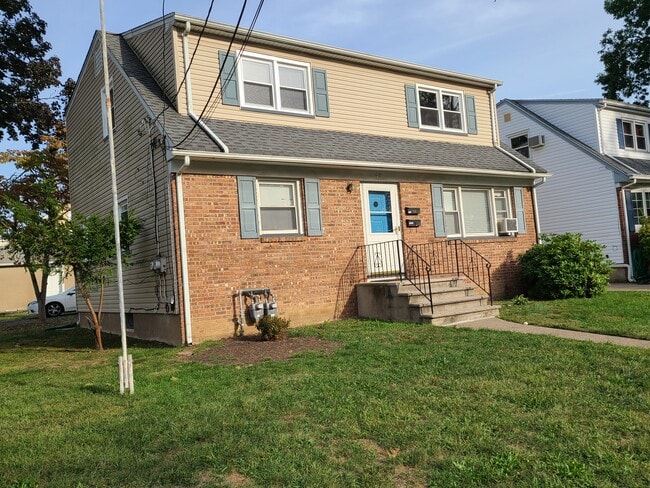 15 9th Ave in Hawthorne, NJ - Building Photo - Building Photo