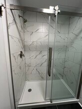 1979 Dunmore Pl in Hoffman Estates, IL - Building Photo - Building Photo