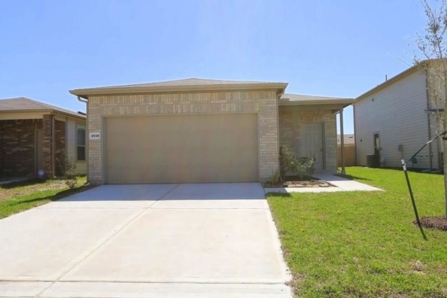 2510 Skyview Silver Dr in Houston, TX - Building Photo - Building Photo