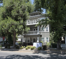 1901 G St Apartments