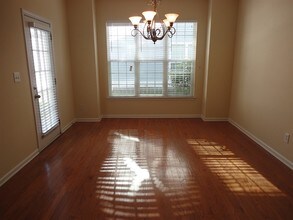 4669 Liberty Square Dr in Acworth, GA - Foto de edificio - Building Photo