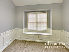 7057 Wind Run Way in Stone Mountain, GA - Building Photo - Building Photo