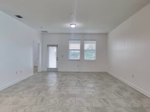 1609 Sourwood Dr in Ocoee, FL - Foto de edificio - Building Photo