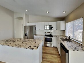 20981 E Bellewood Pl in Aurora, CO - Building Photo - Building Photo