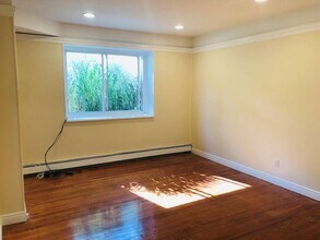 0 Grove St in Glen Head, NY - Building Photo - Building Photo