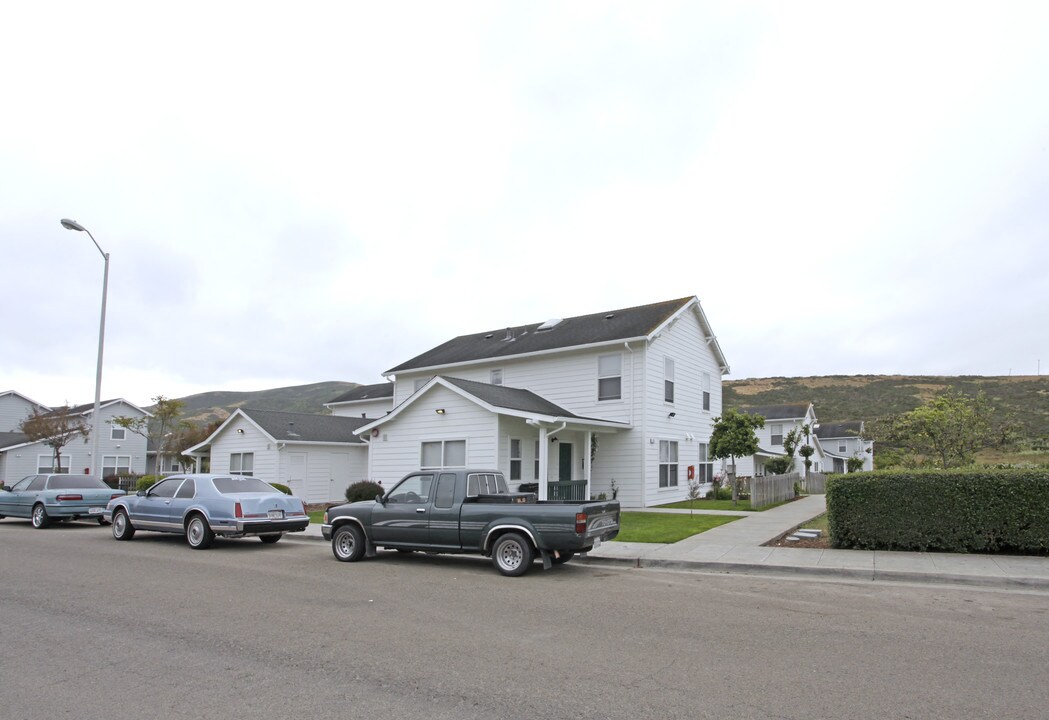 Moonridge Apartments in Half Moon Bay, CA - Foto de edificio