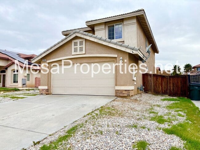 14744 Delicious St in Adelanto, CA - Building Photo - Building Photo