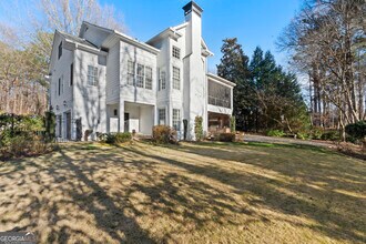 102 N Cove Dr in Peachtree City, GA - Building Photo - Building Photo