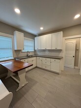 1231 Castro St in Martinez, CA - Building Photo - Building Photo