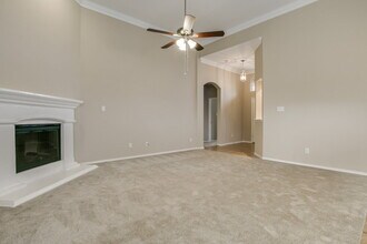 1212 Juniper Ln in Burleson, TX - Building Photo - Building Photo