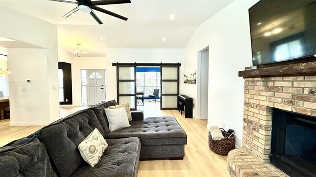 415 E 6th Ave in Windermere, FL - Building Photo - Building Photo