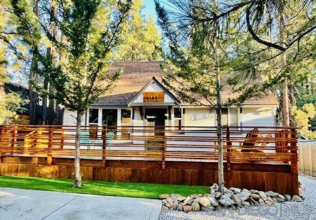 41489 Comstock Ln in Big Bear Lake, CA - Building Photo - Building Photo
