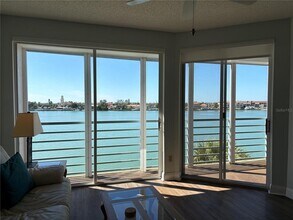 8000 Sailboat Key Blvd S in St Pete Beach, FL - Building Photo - Building Photo
