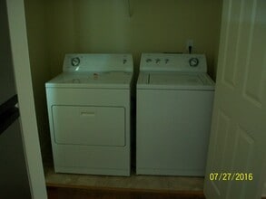 2206 Anderson Rd in Oxford, MS - Foto de edificio - Building Photo