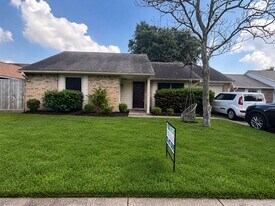 17307 Nordway Dr in Houston, TX - Building Photo