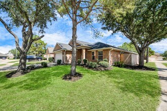 8226 Stratford Canyon Dr in Cypress, TX - Building Photo - Building Photo