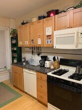 32 Pearl St, Unit #2 in New Haven, CT - Foto de edificio - Building Photo