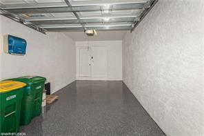 2560 Citrus Lake Dr-Unit -V-201 in Naples, FL - Building Photo - Building Photo