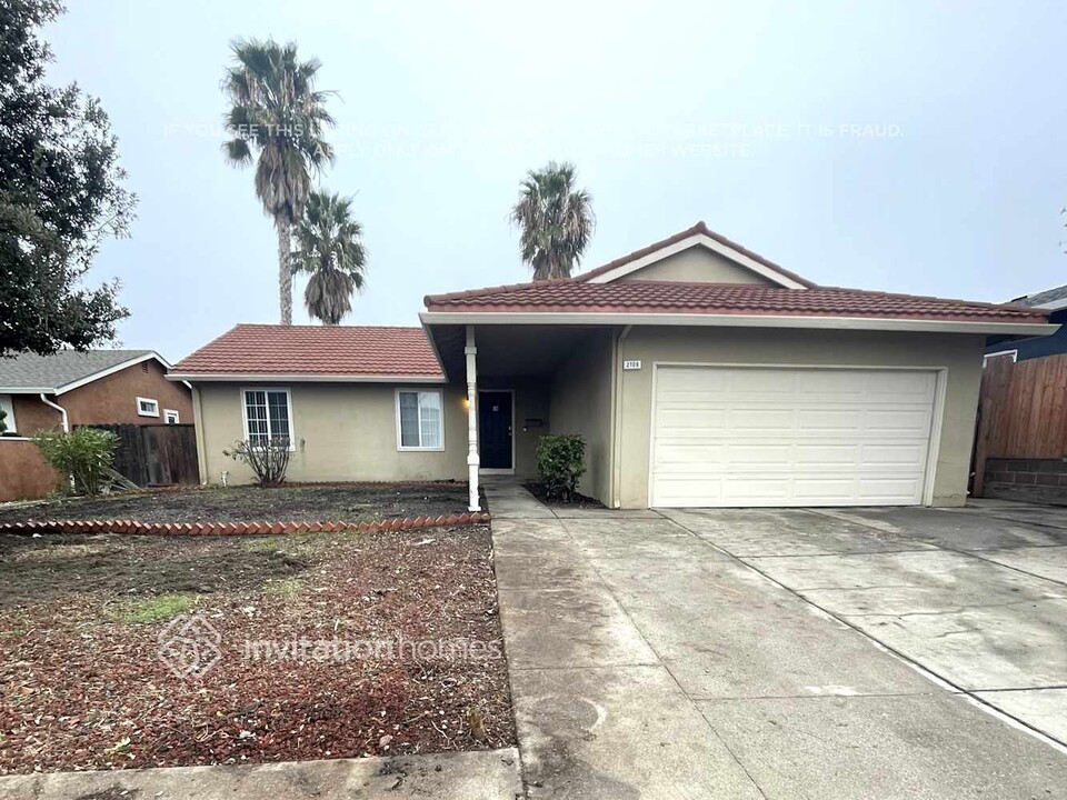 2709 Cabrillo Ct in Antioch, CA - Building Photo