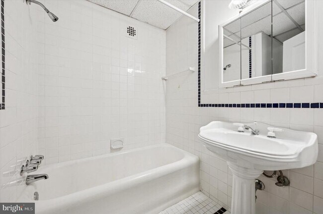 property at 1324 Locust St