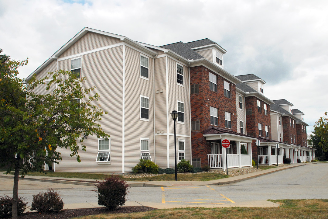 Ridge Avenue Senior Apartments in New Kensington, PA - Building Photo