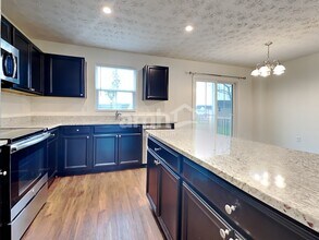 5722 Jo Anne Rose Ct in Morrow, OH - Building Photo - Building Photo