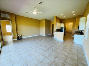 331 NW Somerset Cir in Port St. Lucie, FL - Building Photo - Building Photo