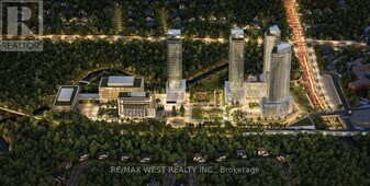 29 Green Trail Court in Toronto, ON - Building Photo