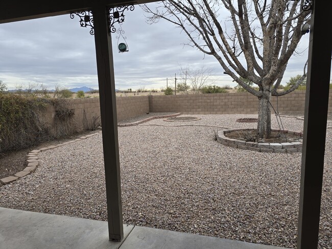 7668 S Lions Spring Way in Tucson, AZ - Building Photo - Building Photo