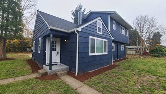 2525 SE Thompson St in Corvallis, OR - Building Photo