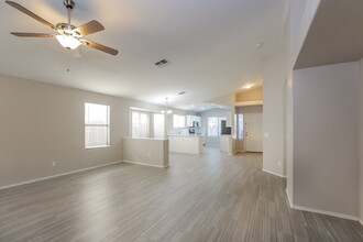 4323 W Apollo Rd in Phoenix, AZ - Building Photo - Building Photo