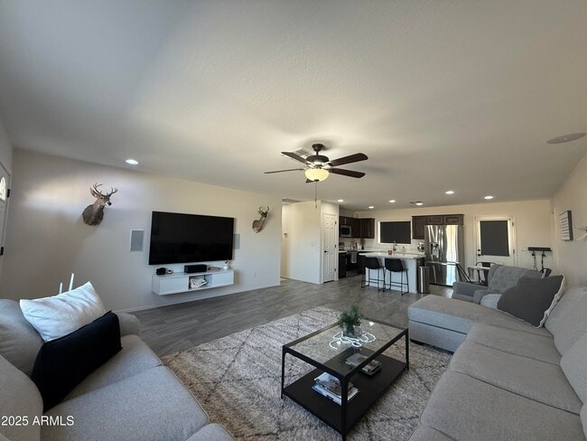 726 S Johnson Rd in Buckeye, AZ - Building Photo - Building Photo