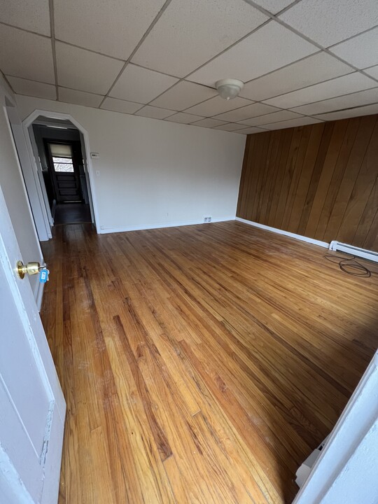 148 Schrade Rd in Carmel, NY - Building Photo