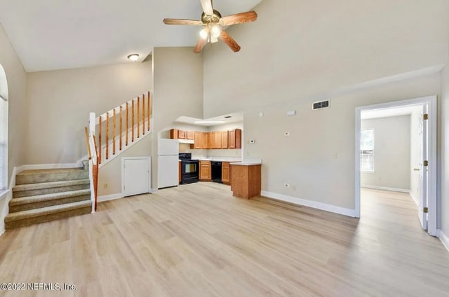 property at 45221 Jones Way