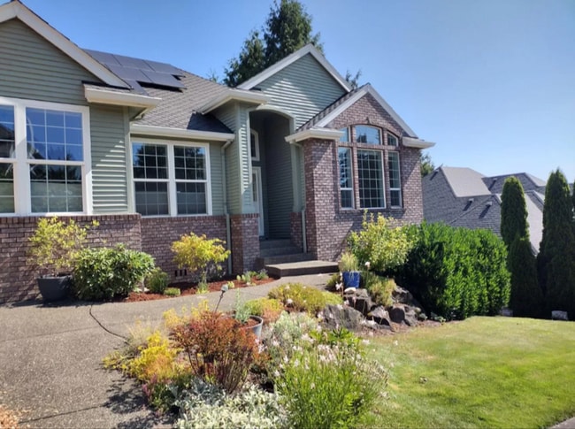 property at 3895 Horton Rd