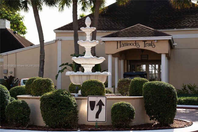 property at 15295 SW 107th Ln