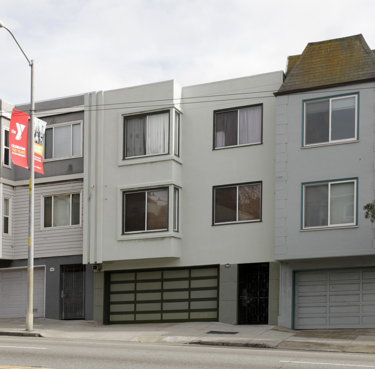 3963 Mission St in San Francisco, CA - Building Photo