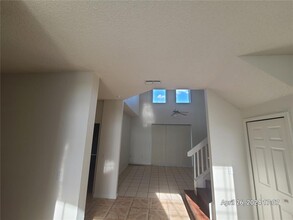 721 Pincon Ln in Kissimmee, FL - Building Photo - Building Photo