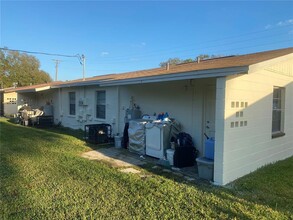 3710 Danny Bryan Blvd in Tampa, FL - Building Photo - Building Photo