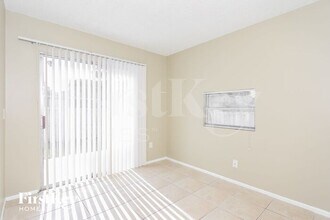 8666 SW 14th St in Pembroke Pines, FL - Building Photo - Building Photo