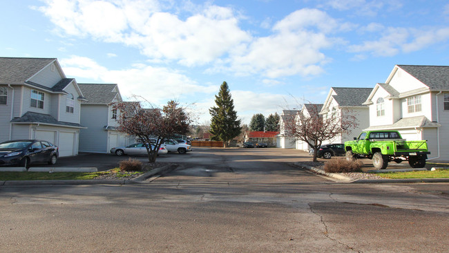 Eight Townhomes in South Missoula