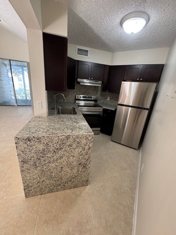 property at 211 Lake Pointe Dr