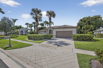 4912 Exeter Estate Ln in Wellington, FL - Building Photo - Building Photo