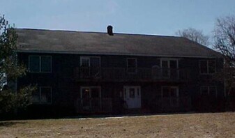 Hartley Apartments in Lewiston, ME - Building Photo
