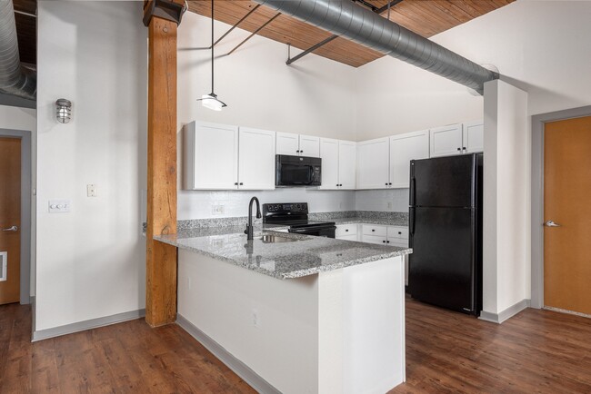 Lofts at Lafayette Square in St. Louis, MO - Foto de edificio - Building Photo